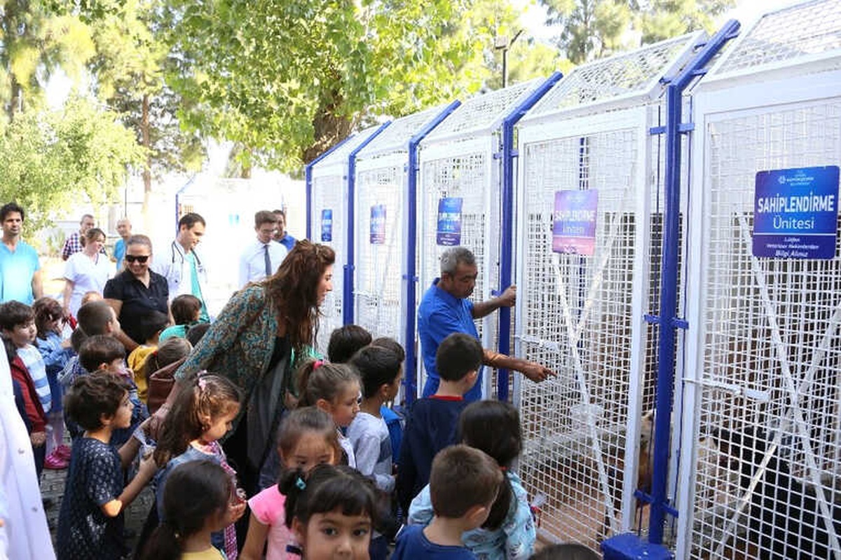 Çocuklar Büyükşehir Barınağını Ziyaret Etti