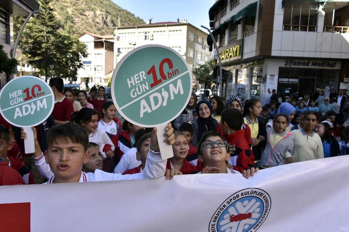 Dünya Yürüyüş Günü Gümüşhane\'de Kutlandı
