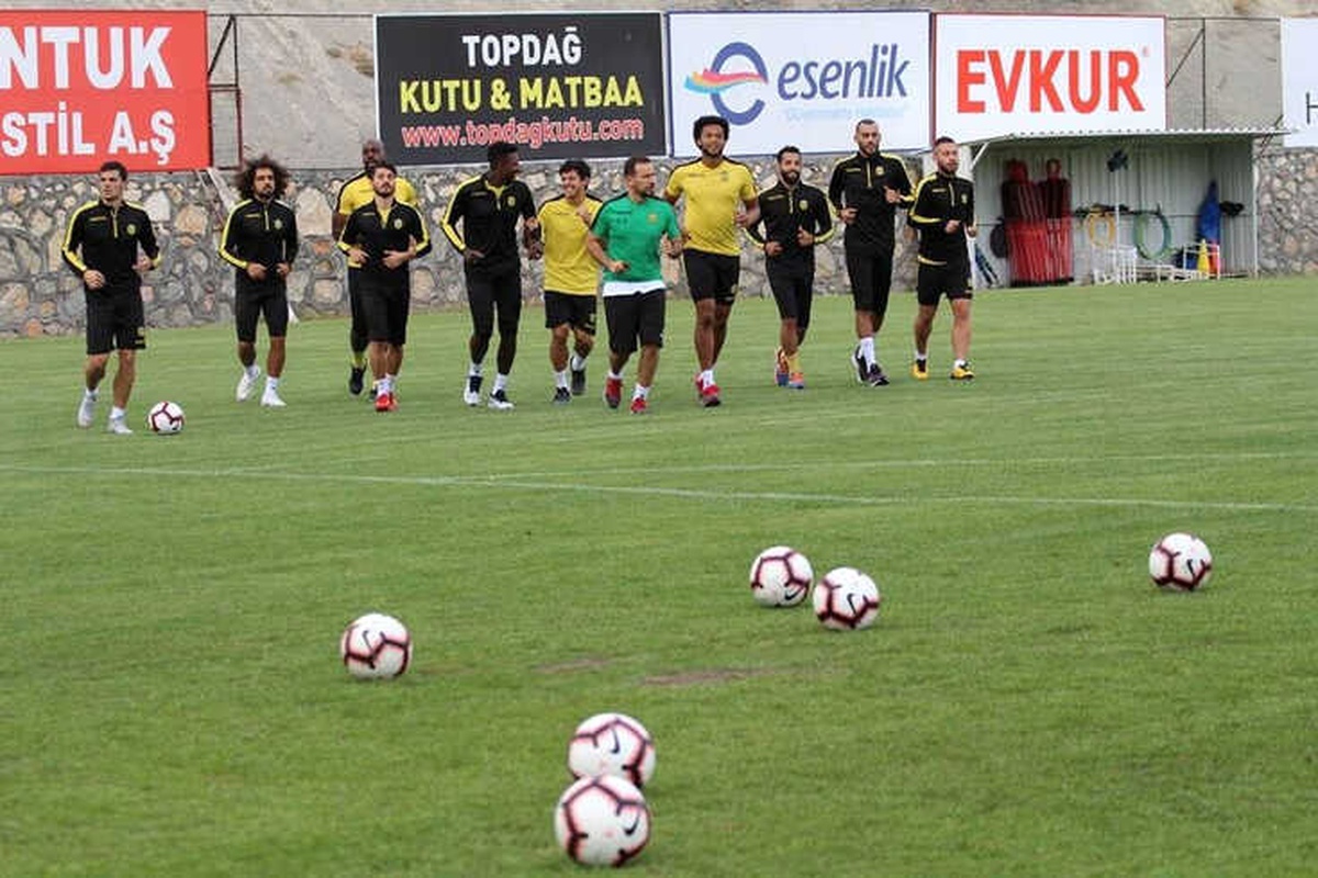 Evkur Yeni Malatyaspor\'da D.g. Sivasspor Maçı Hazırlıkları Sürüyor