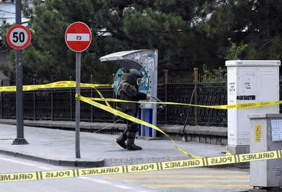 Fünyeyle Patlatılan Şüpheli Poşetten Çöp Çıktı