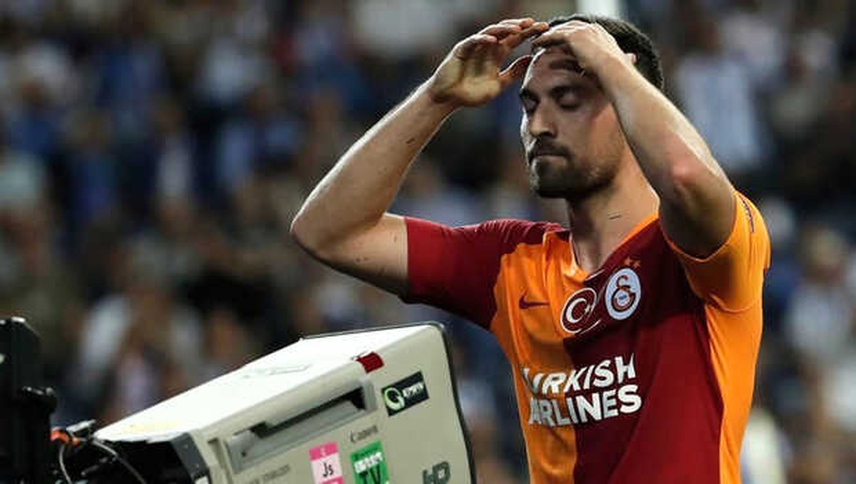 Galatasaray, Porto Karşılaşmasından 1-0 Mağlup Ayrıldı