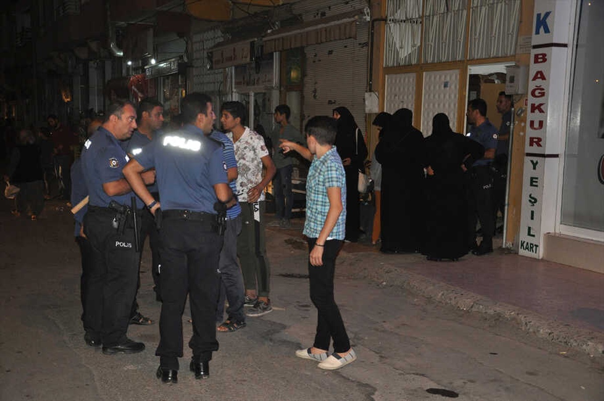 Gaziantep\'te Bıçaklı Kavga: 1 Ölü, 1 Yaralı