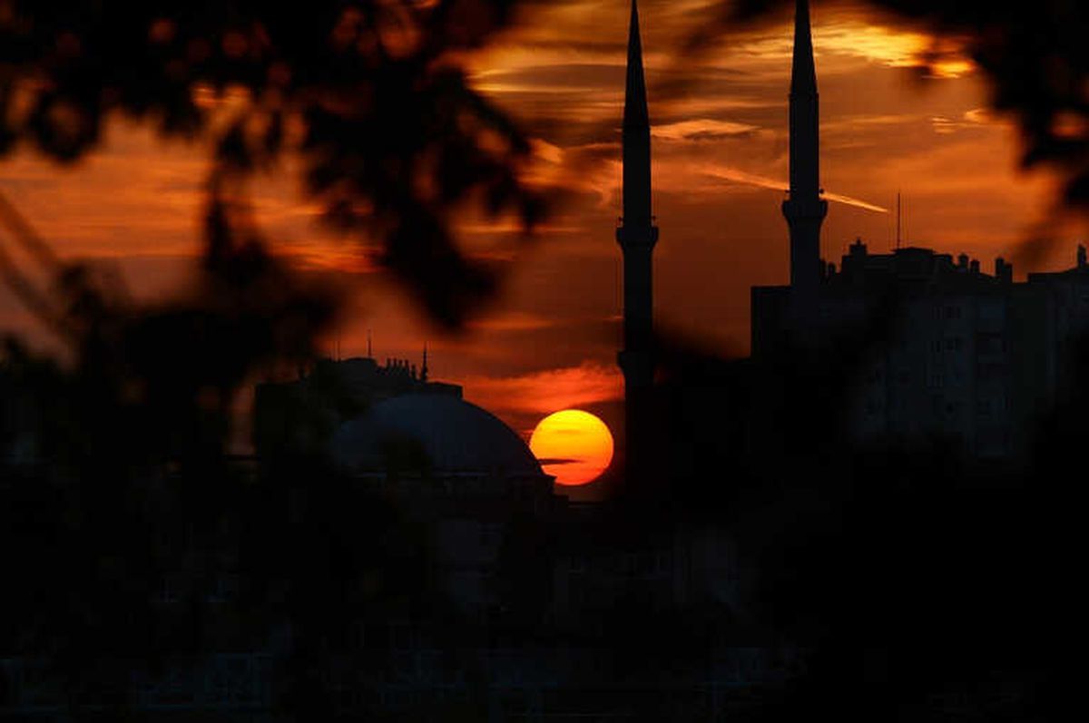 İstanbul\'da Mest Eden Gün Batımı
