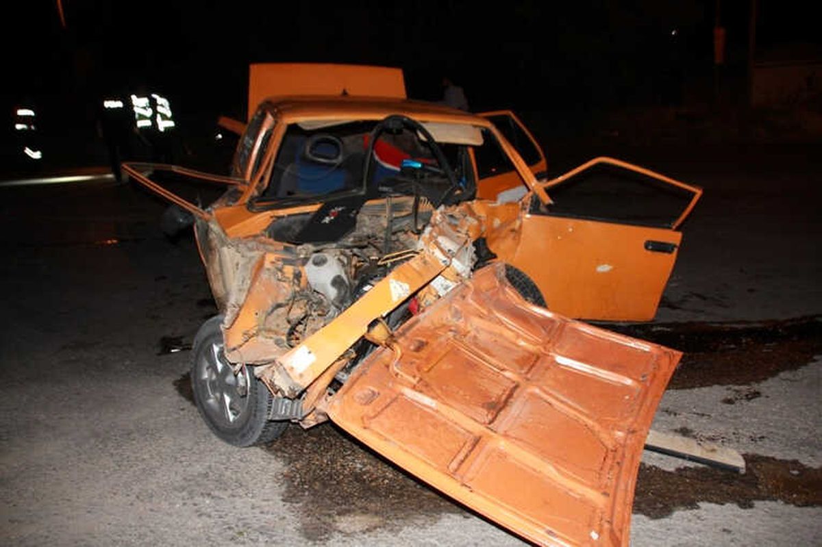 Kırşehir\'de Trafik Kazası: 2 Yaralı