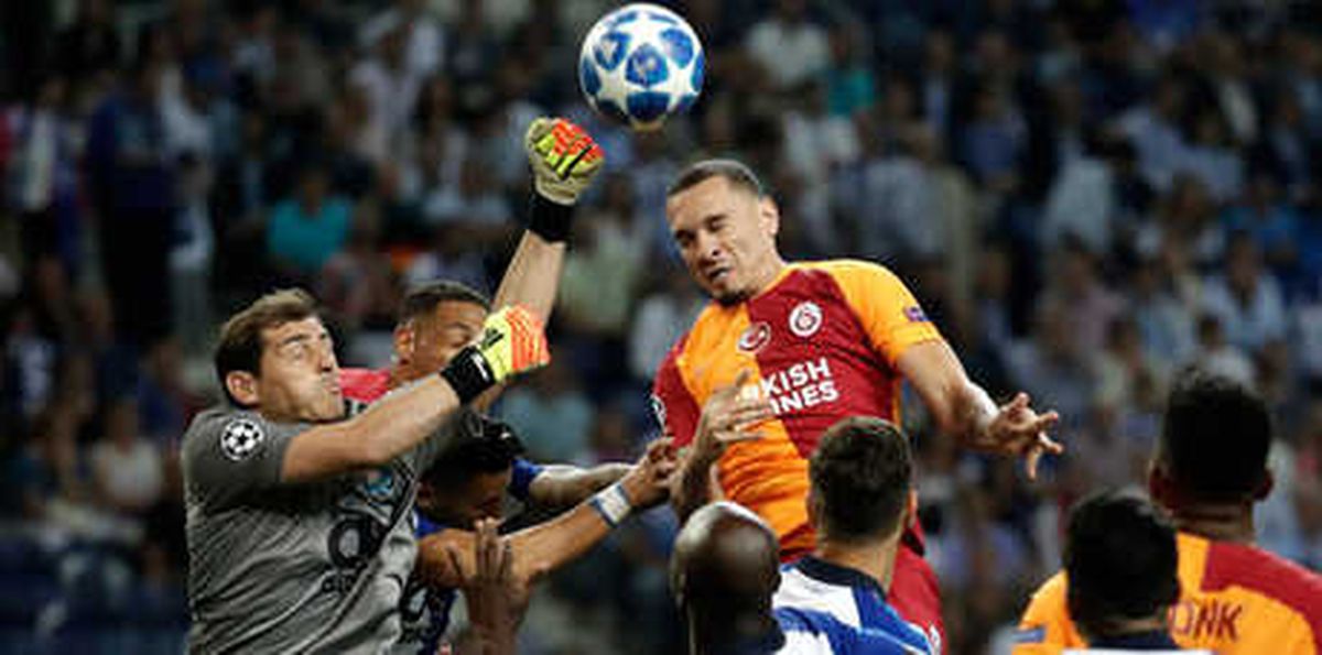 Maicon: "Porto Cezayı Kesti"