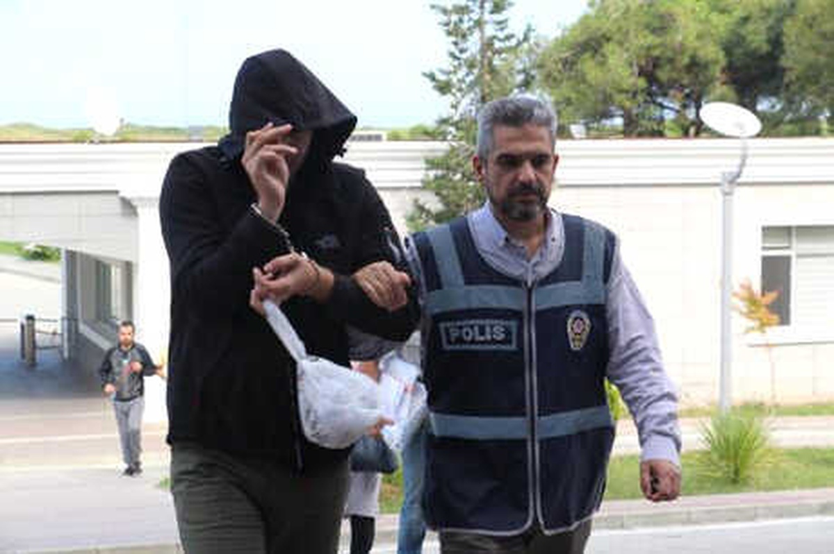 Samsun Merkezli Fetö Operasyonu: 12 Askere Gözaltı