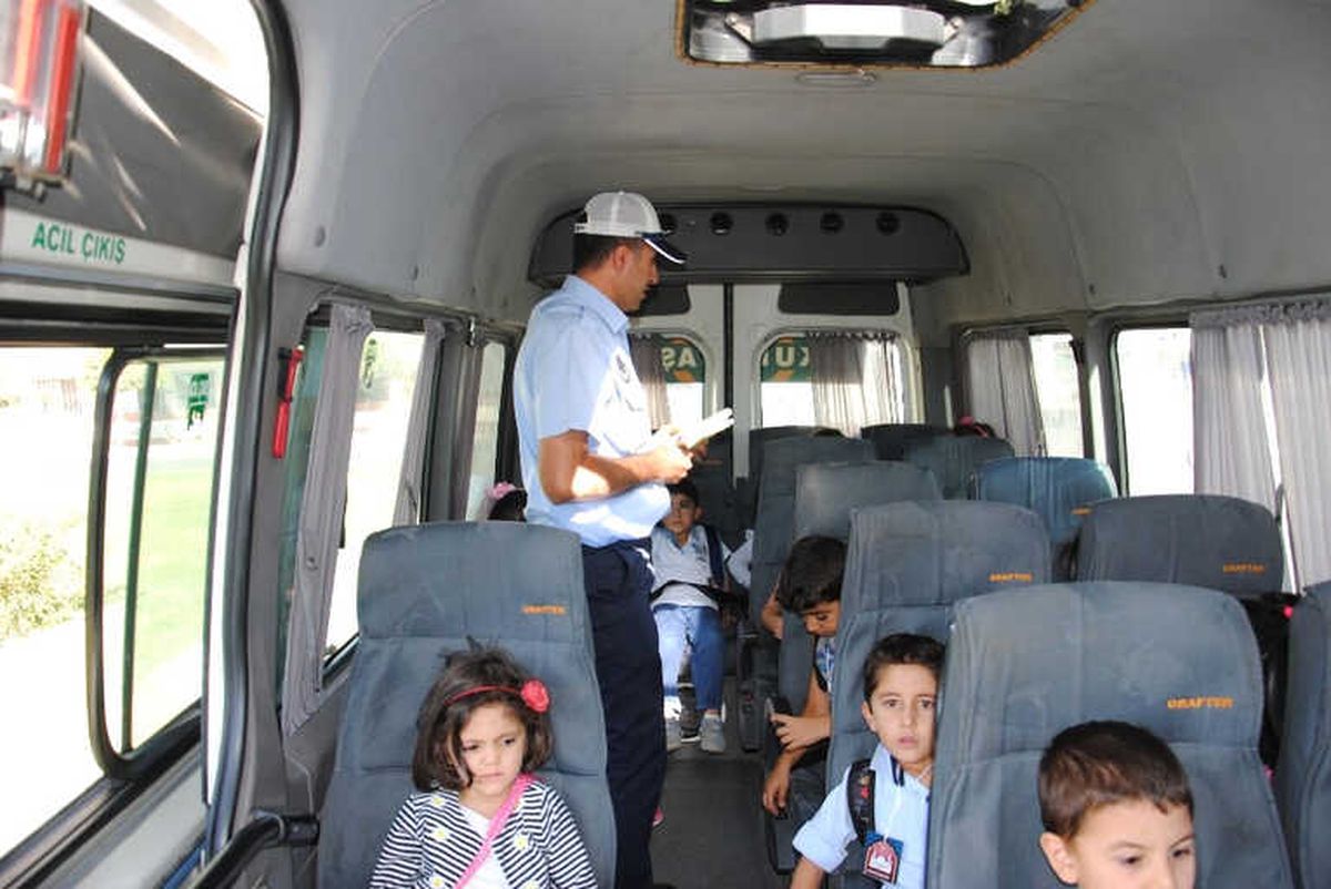 Şanlıurfa\'da Okul Servislerine Denetim