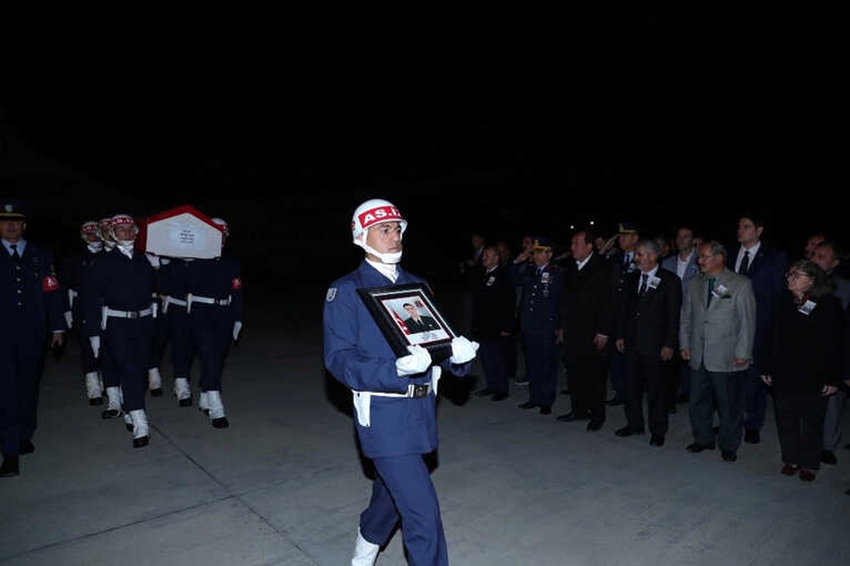 Şehit Jandarma Uzman Çavuş Gök\'ün Naaşı Memleketi Eskişehir\'e Ulaştı