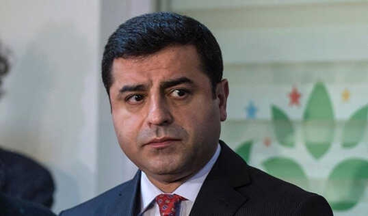 Selahattin Demirtaş\'ın Tutukluluk Hali Sürecek