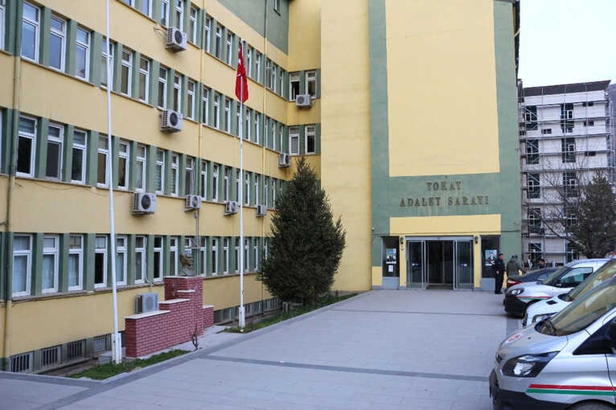 Tokat\'ta İhraç Edilmiş 3 Polise Fetö\'den Gözaltı Kararı