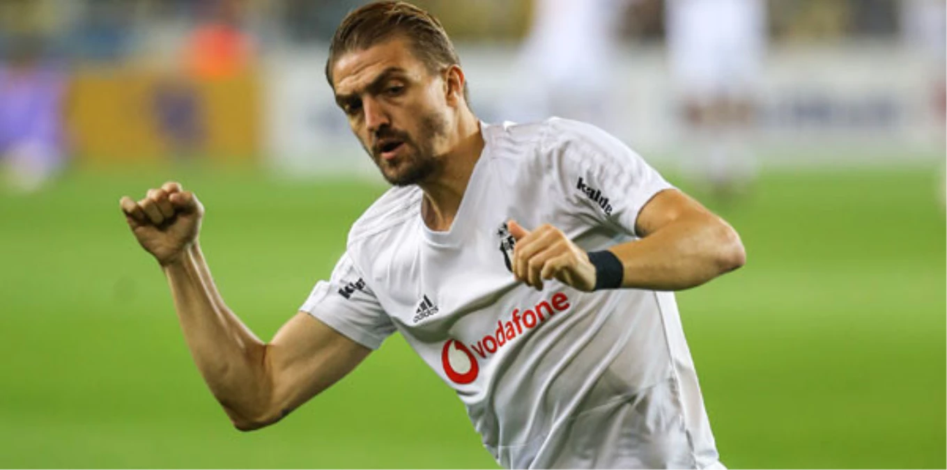 UEFA\'dan Caner Erkin Gafı!