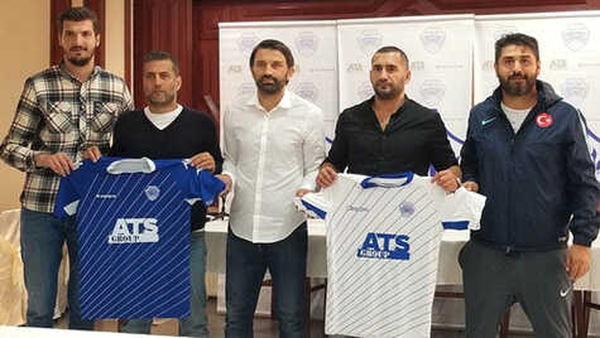 Ümit Karan Sürprizi! Yeni Takımına İmza Attı