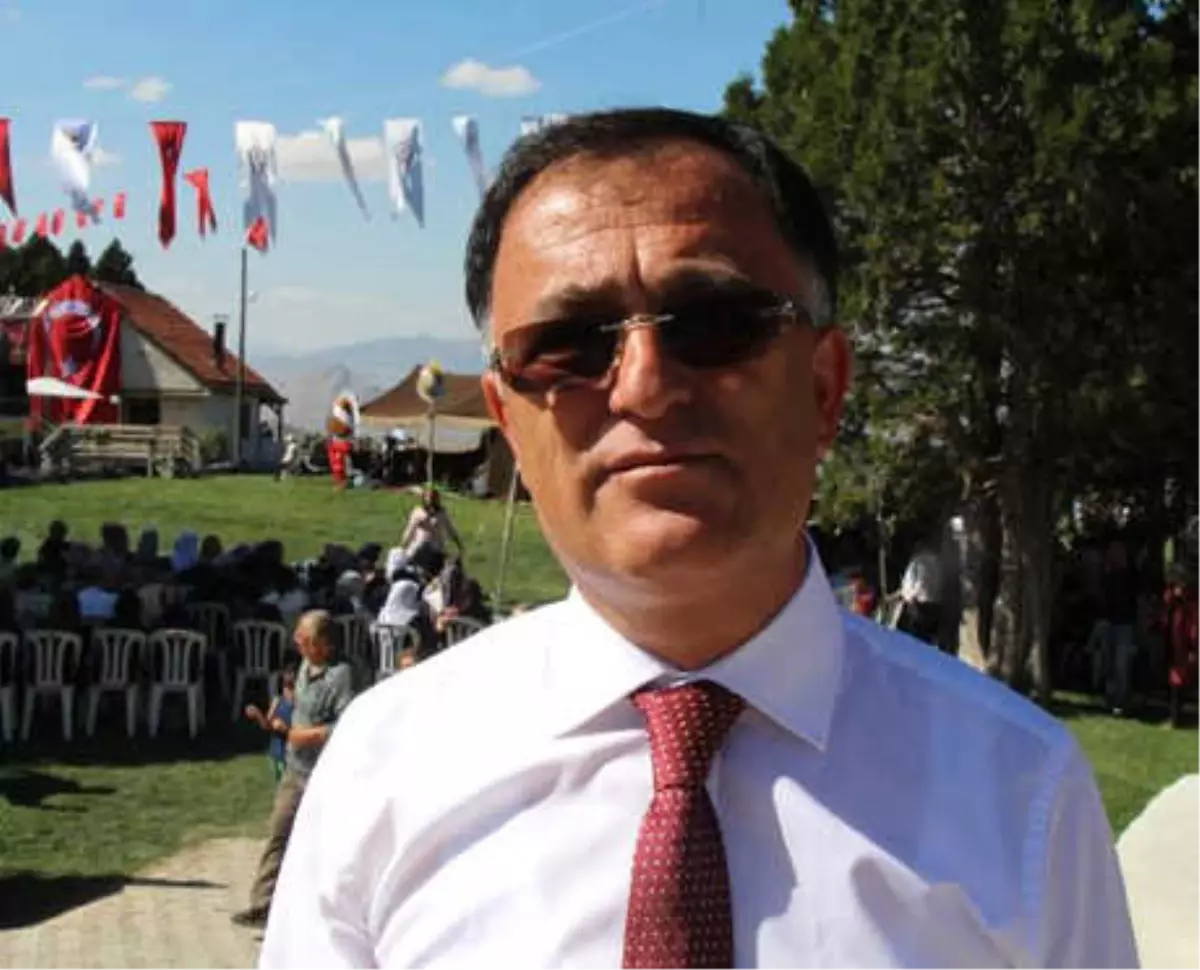 Ak Partili Belediye Başkanı Partisinden İhraç Edildi