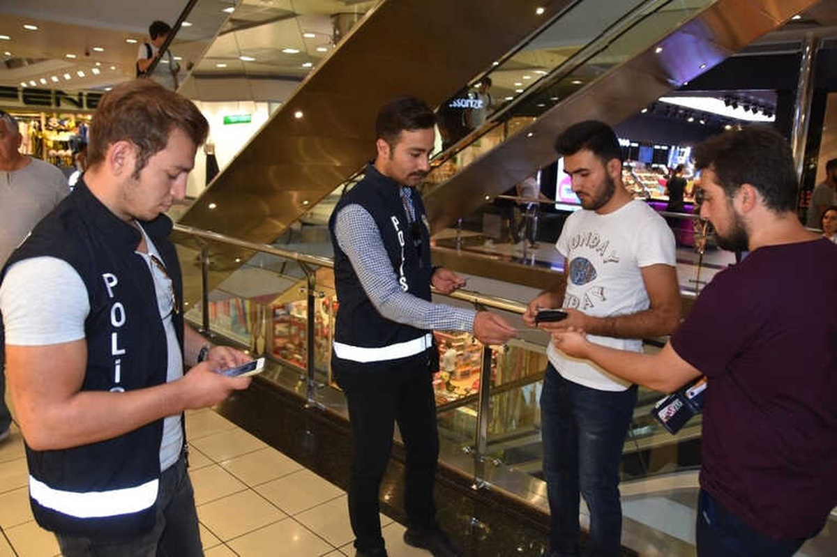 Antalya\'da "Türkiye Güven Huzur Uygulaması"