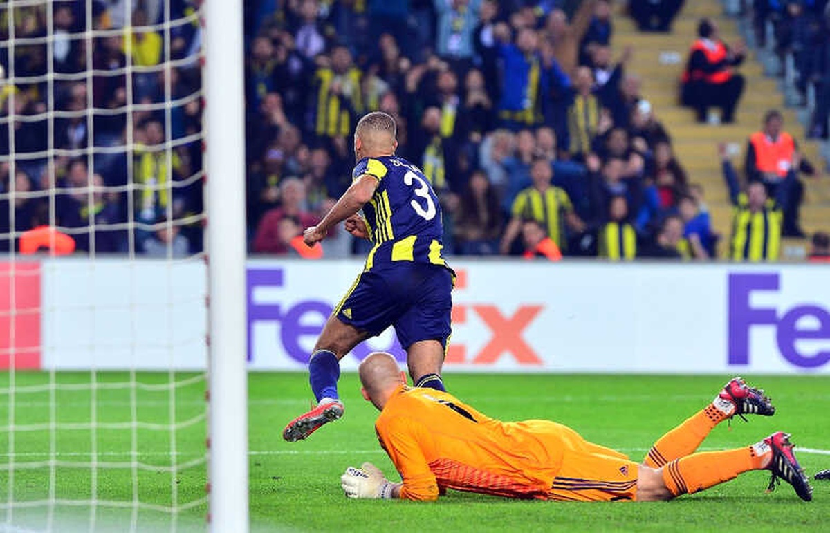 Avrupa Ligi\'nde Bir Sevinç, İki Hüzün