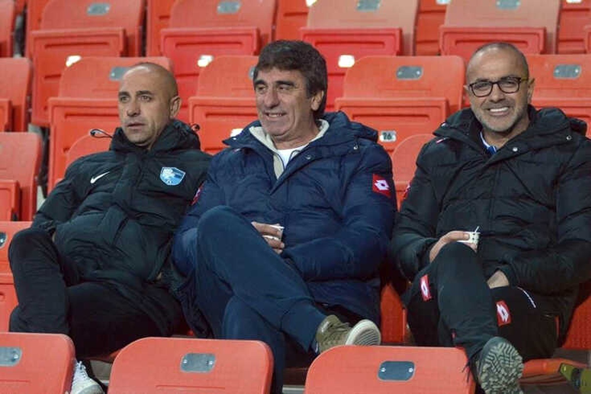 Bb Erzurumspor Altyapısında Deprem