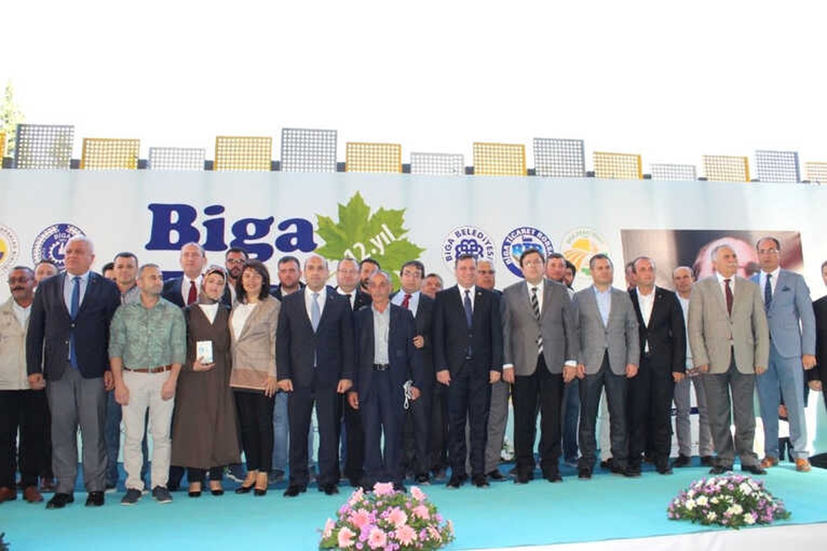 Biga Gıda Tarım Hayvancılık ve Teknolojiler Fuarı Törenle Açıldı