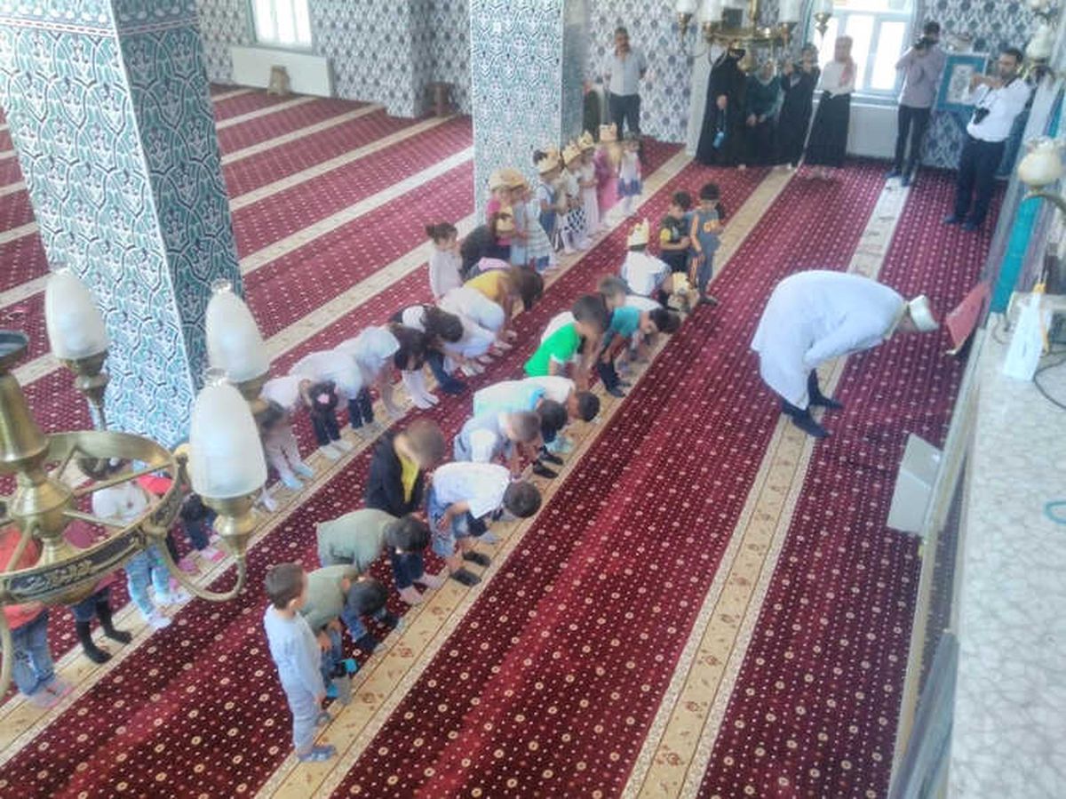 Cami Miniklerin Sesleri ile Yankılandı