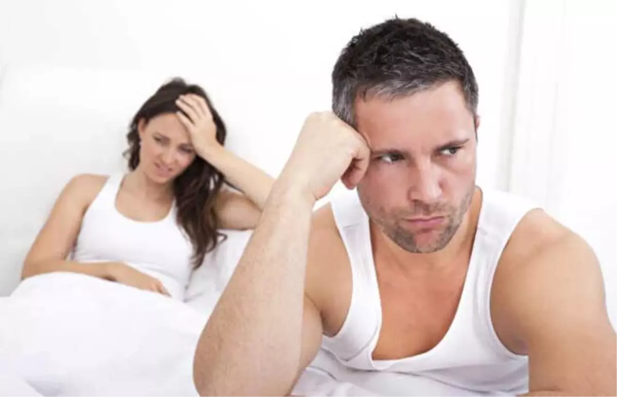 Cinsel İsteğin Baş Düşmanı Olan Hastalık: Bel Fıtığı