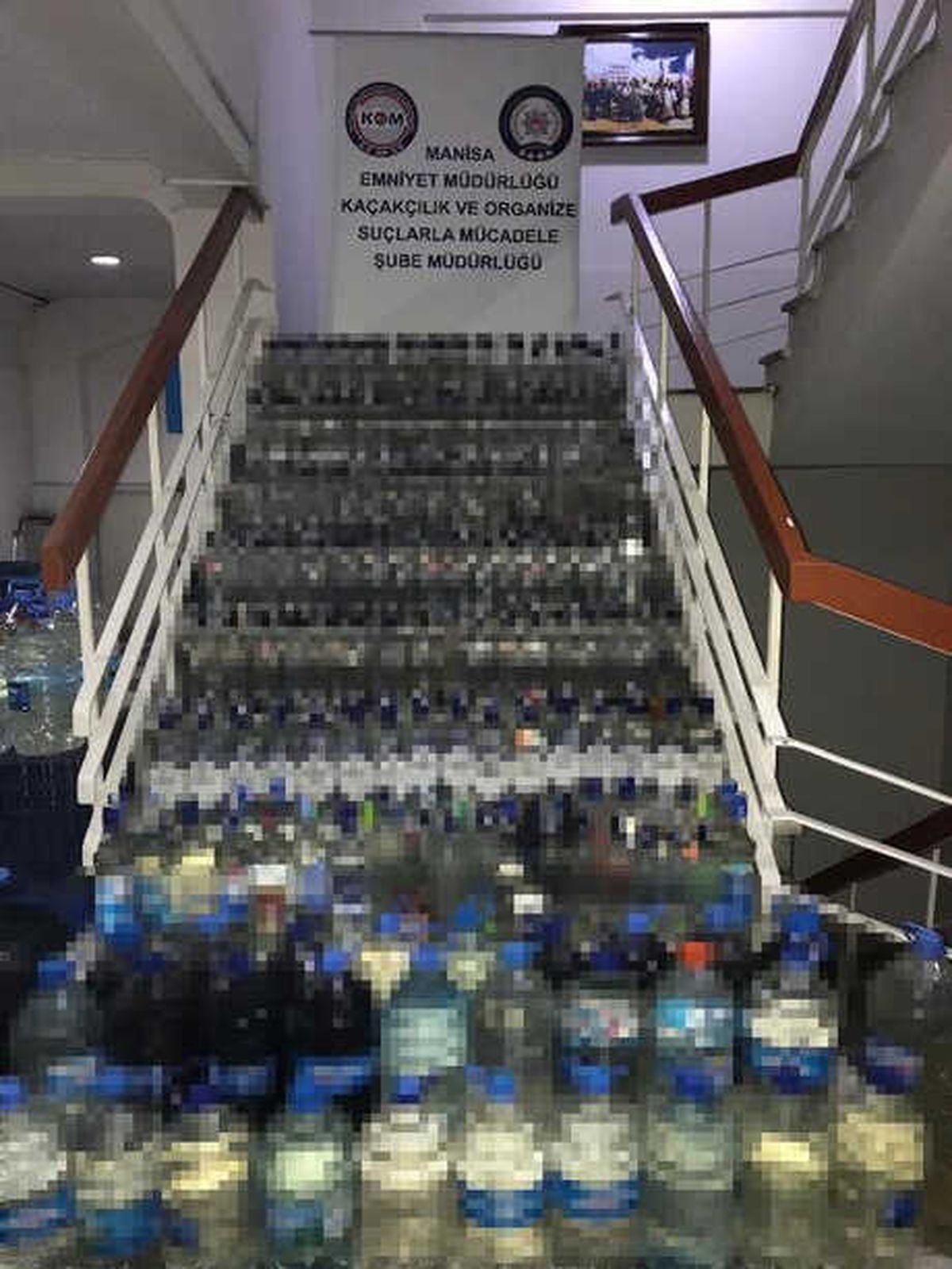 Evde Kaçak İçkiye 1 Gözaltı