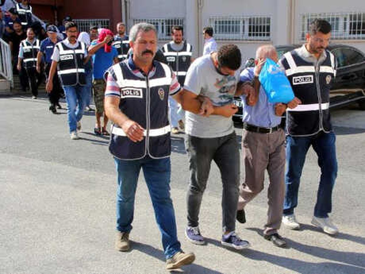 Hatay\'da Fuhuş Operasyonu: 14 Gözaltı