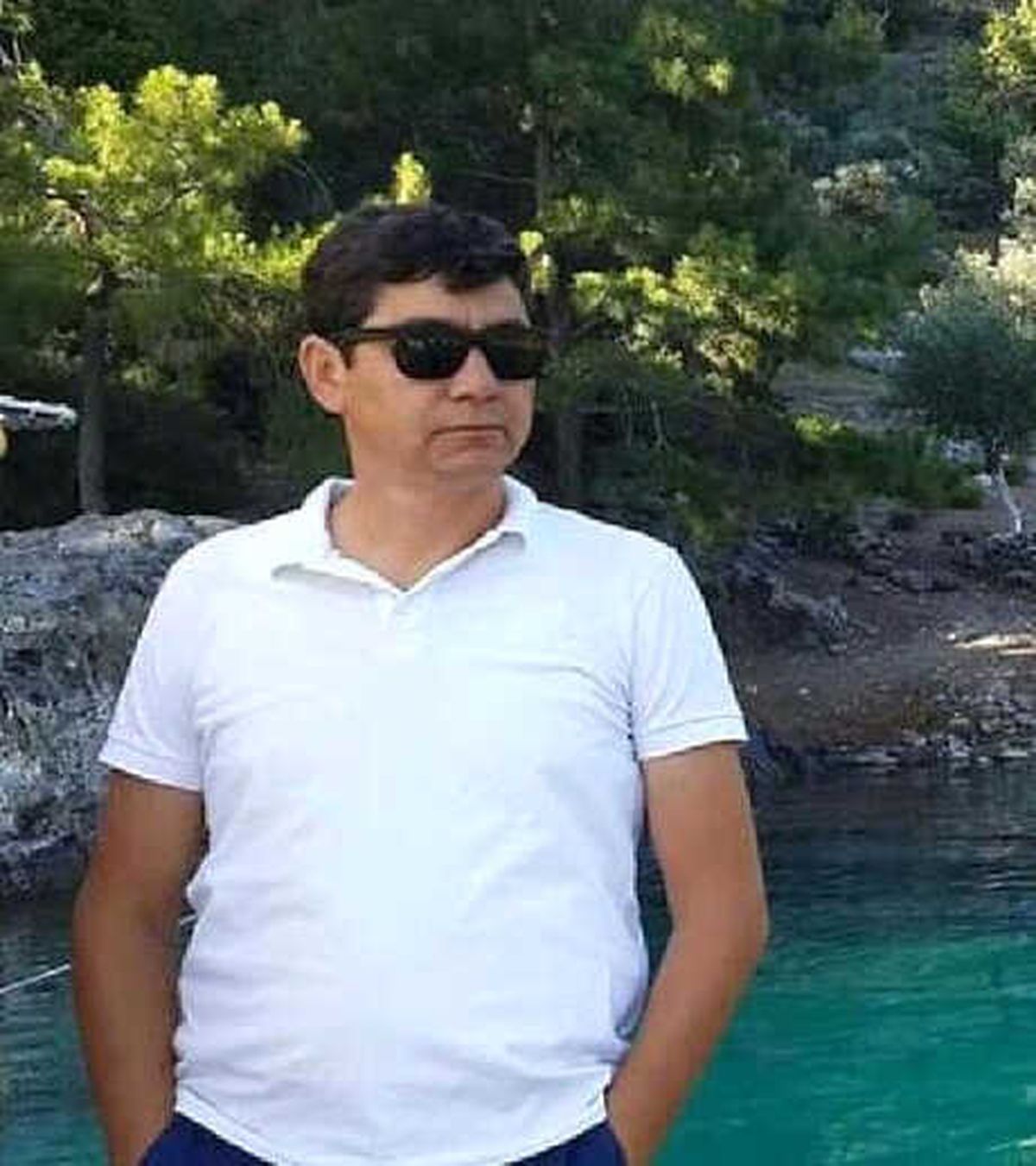 İntihar Eden Tekne Kaptanı Toprağa Verildi