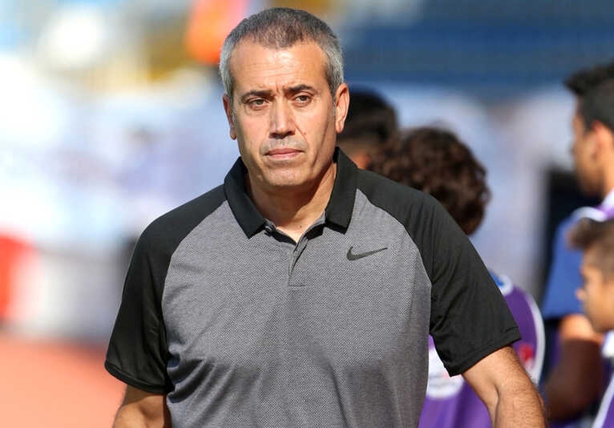 Kasımpaşa Tribünlerinde \'Kemal Özdeş\' Sesleri