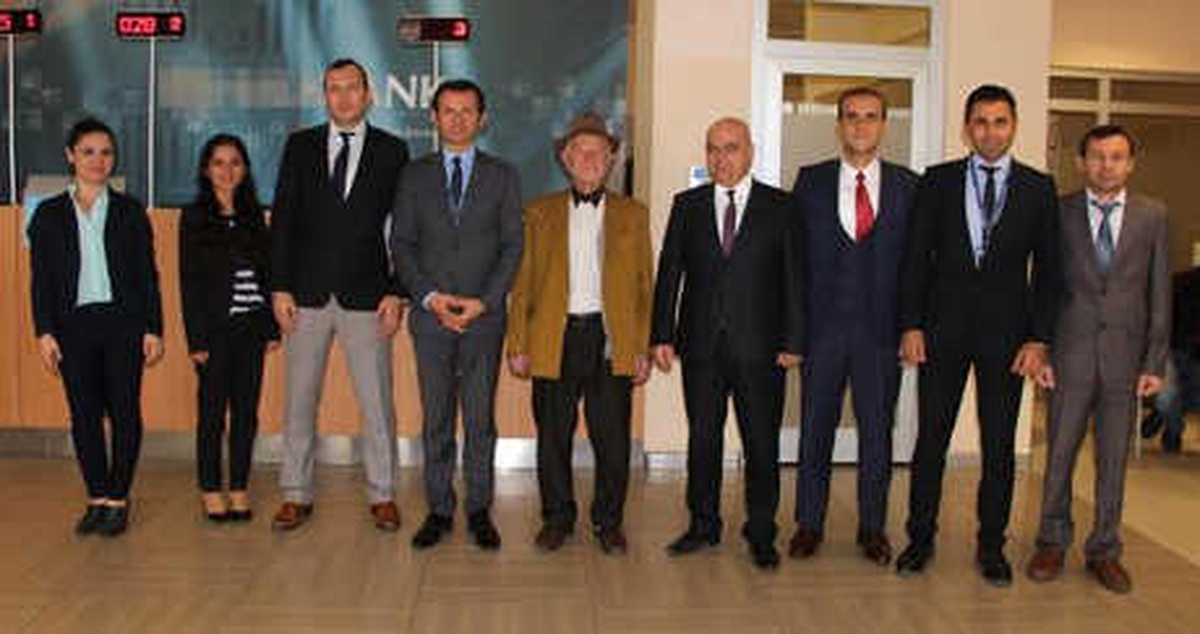 Kulalı Çiftçiden Türk Silahlı Kuvvetleri\'ne 100 Bin Lira Bağış