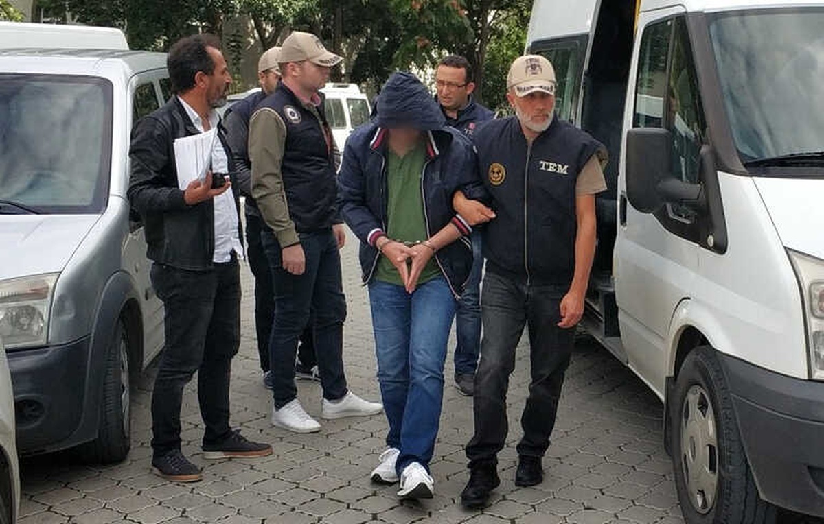 Samsun\'da Fetö\'den 1 Asker Tutuklandı, 4 Askere Adli Kontrol