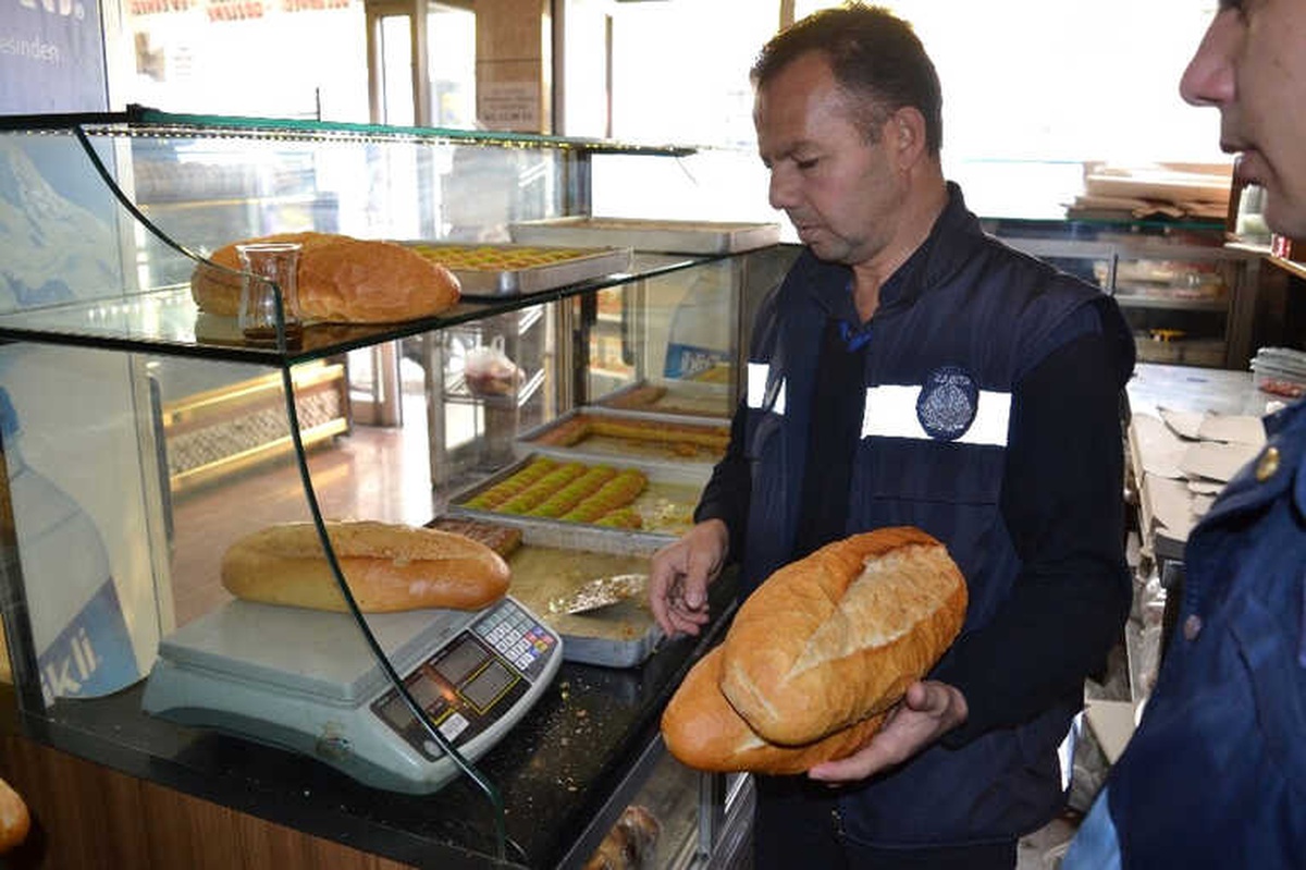 Şuhut\'ta Fırın ve Marketler Denetlendi