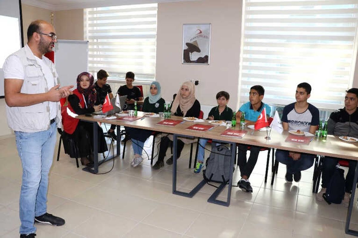 Suriyeli Öğrencilere Gazetecilik Eğitimi