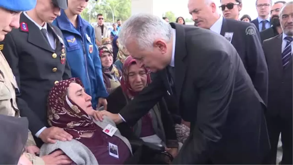 TBMM Başkanı Yıldırım, Şehit Uzman Çavuş İnce\'nin Cenaze Törenine Katıldı