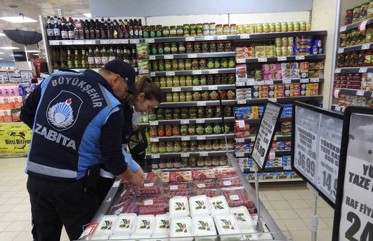 Tekirdağ\'da Zabıtadan Etiket, Tarife ve Fiyat Denetimi