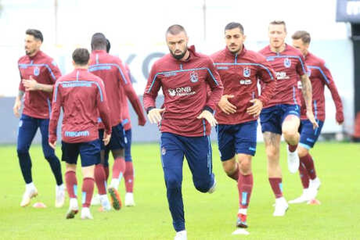 Trabzonspor, Akhisarspor Maçına Hazırlanıyor
