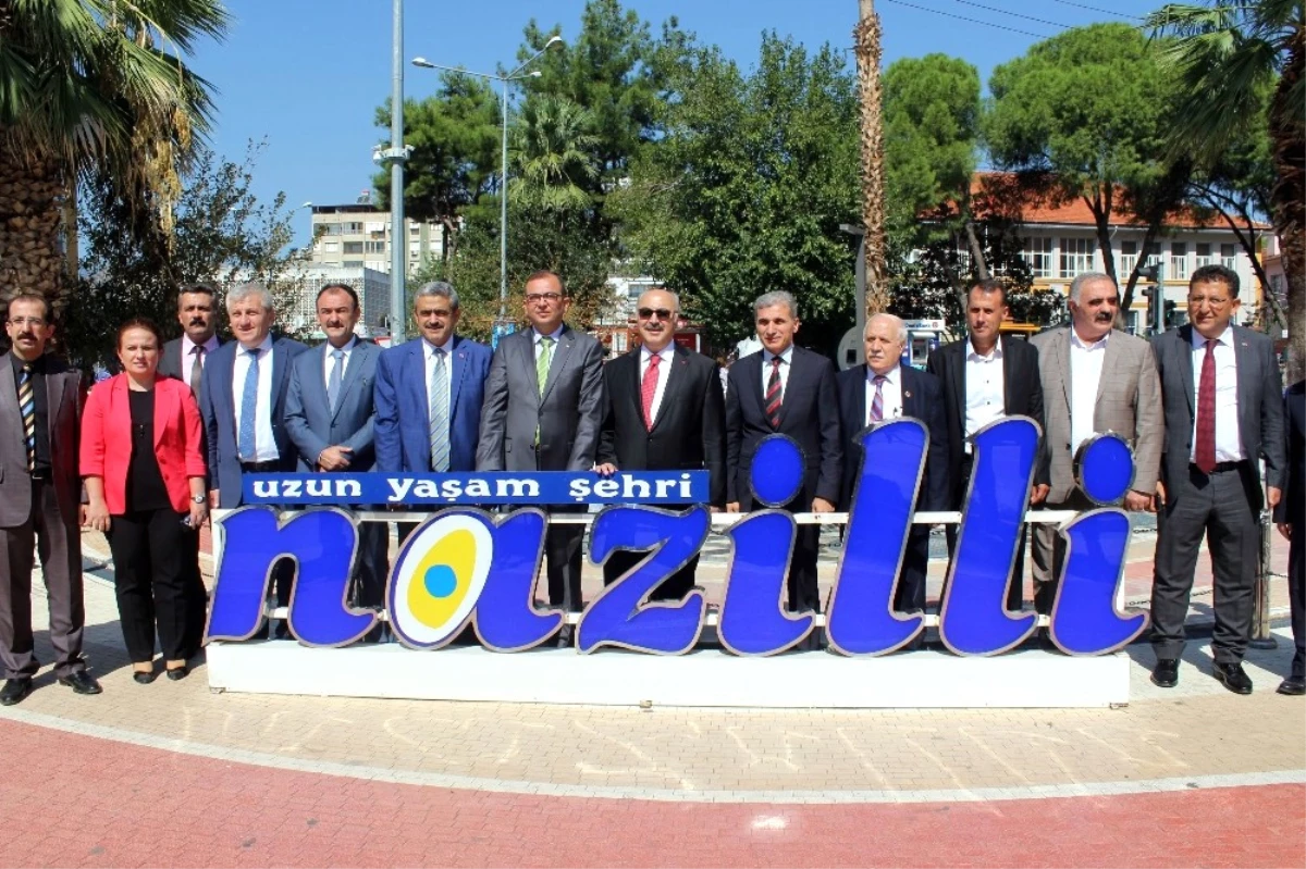 Vali Köşger Nazilli\'yi Ziyaret Etti