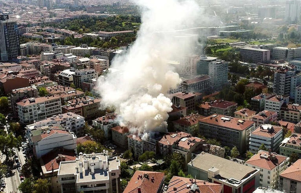 Başkent\'te Korkutan Yangın