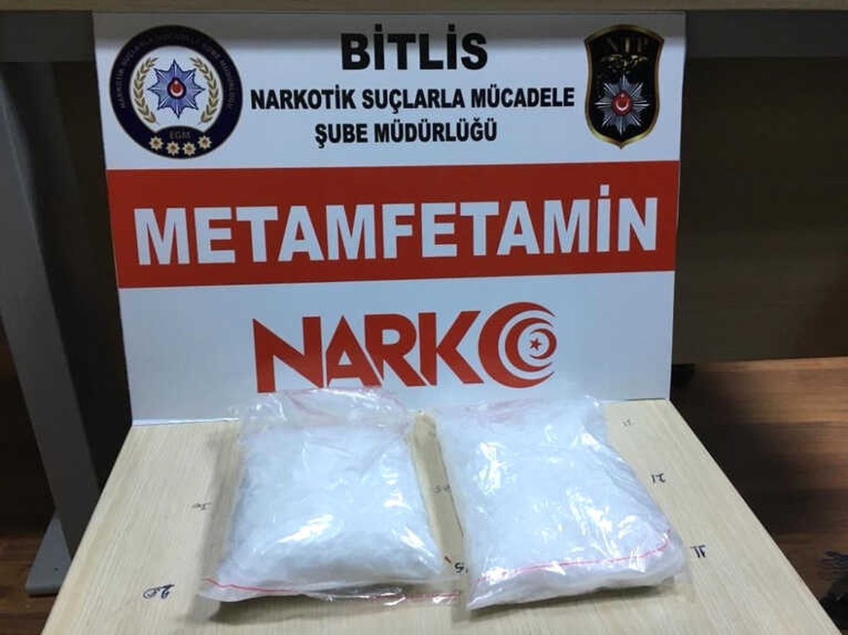 Bitlis\'te Bir Araçta Metamfetamin Ele Geçirildi