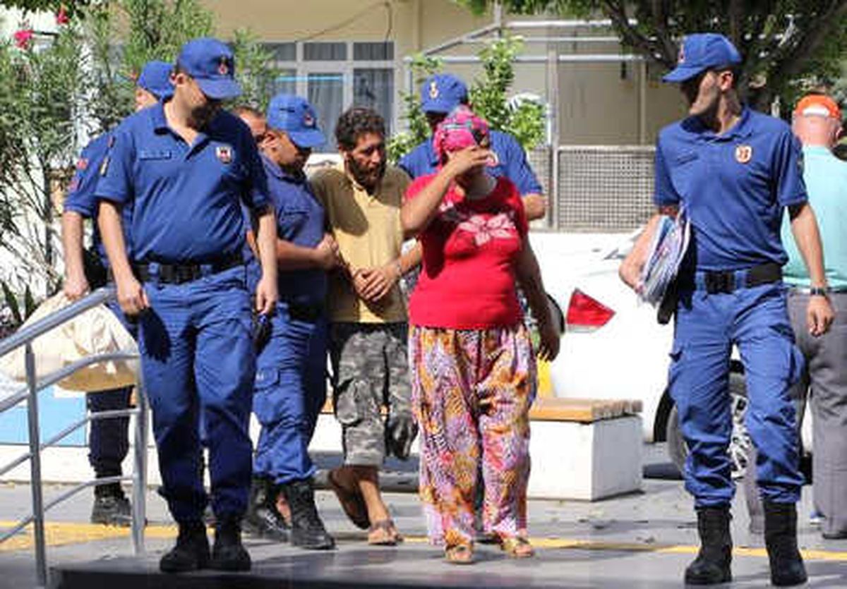 Cezaevinden Doğum İçin Çıktı, Eşiyle Uyuşturucu Ticaretinden Tutuklandı