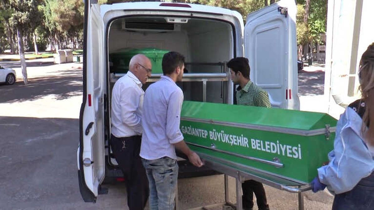 El-Bab\'da Pencereden Düşen Çocuk Gaziantep\'te Öldü