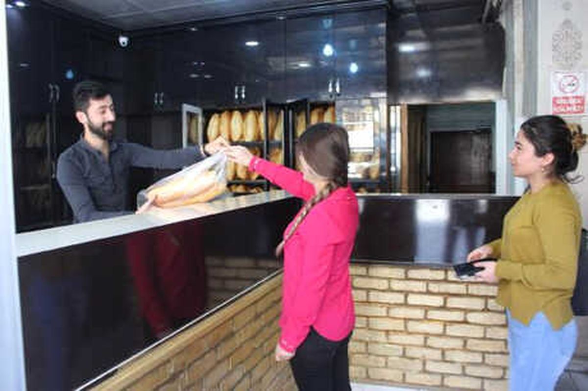Hakkari\'de de Ekmek 1 Lira 25 Kuruş
