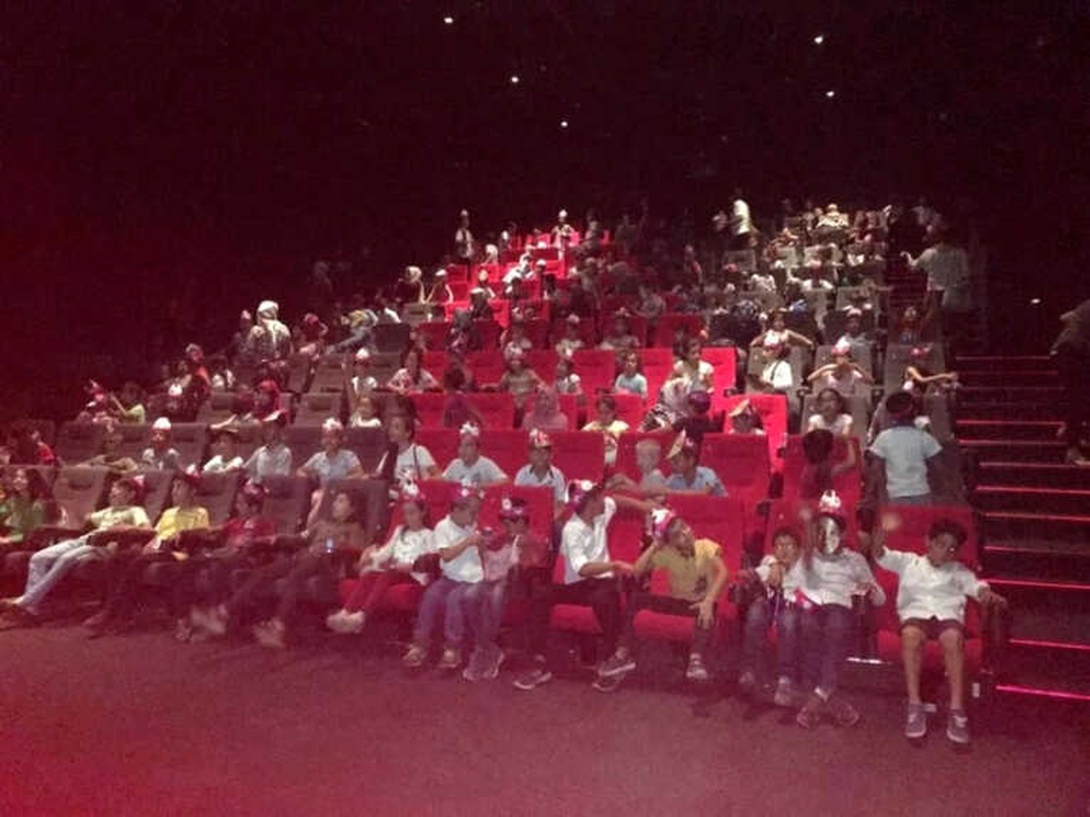 Kadın ve Gençlik Merkezi Öğrencilerinin Sinema Keyfi