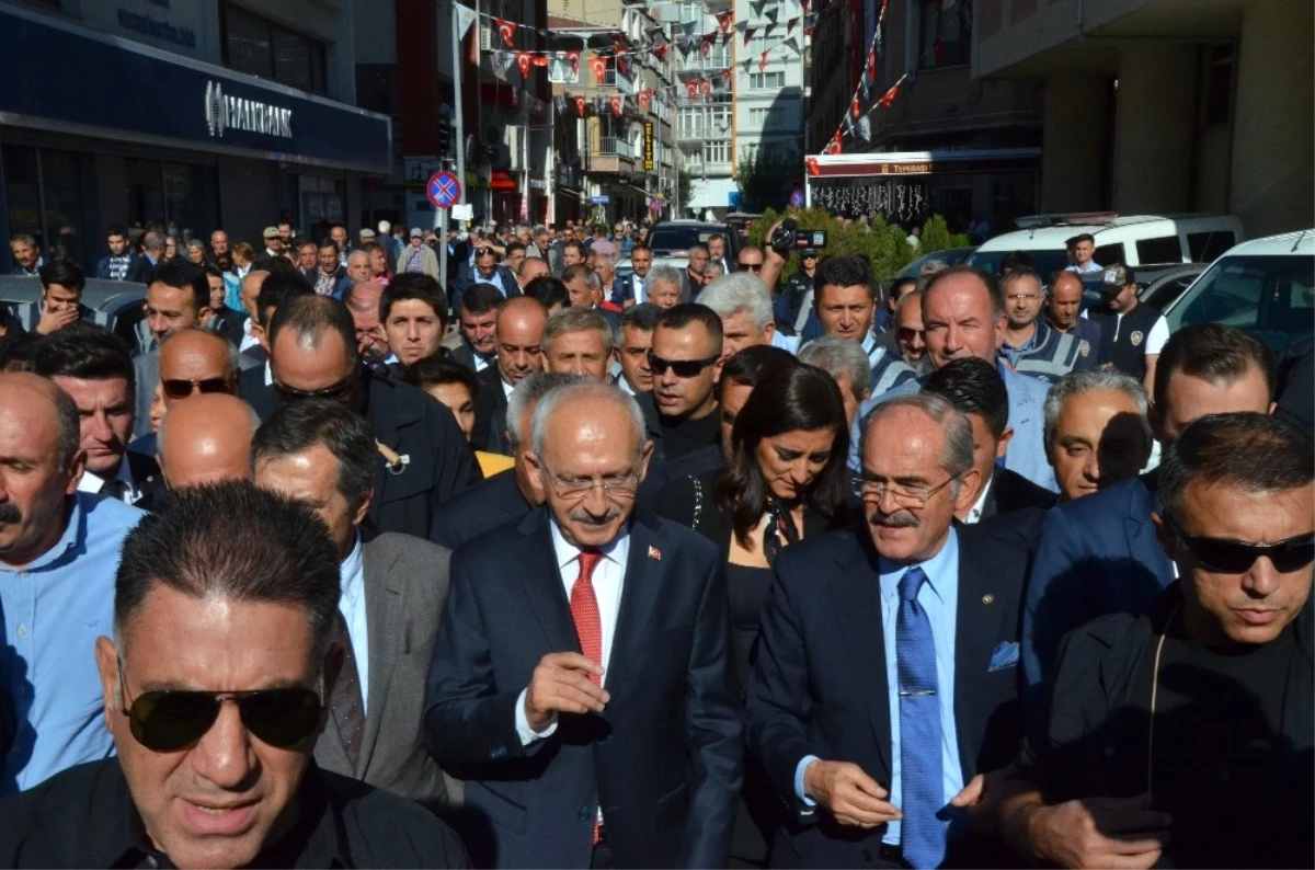 Kılıçdaroğlu Eskişehir Ziyaretini Tamamladı