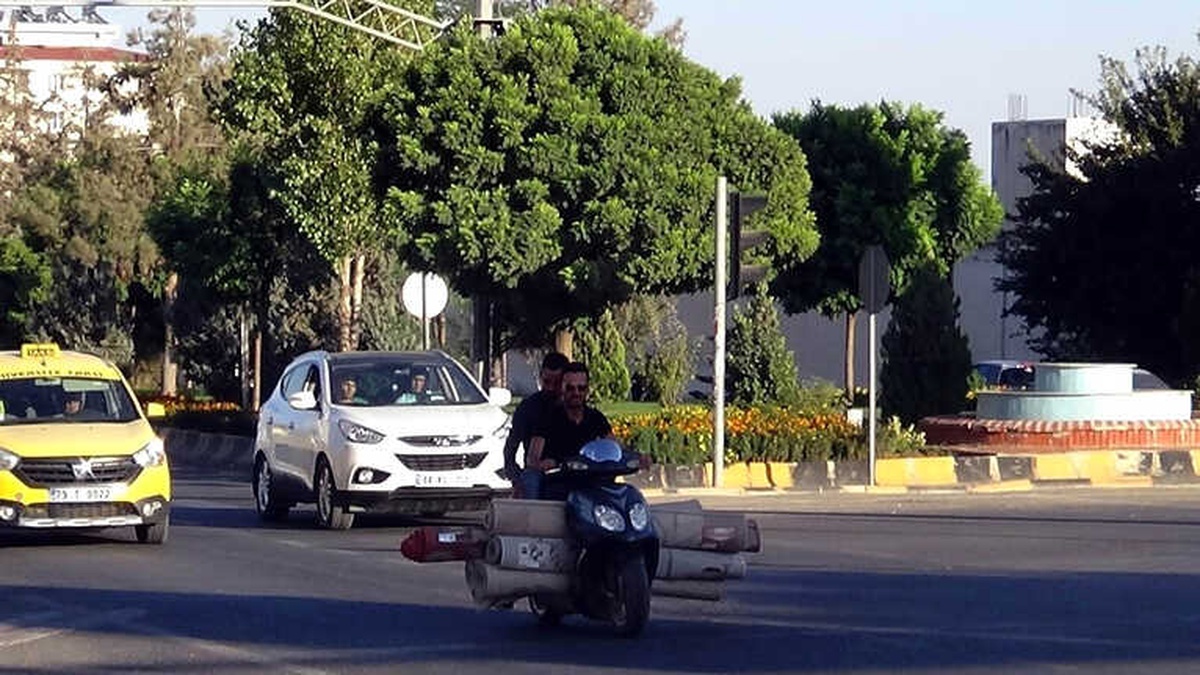 Kilis\'te Motosikletlilerin Pes Dedirttiren Görüntüleri