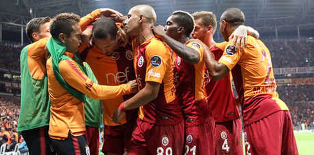 Ndiaye ve Mariano Antalya\'da Sahada