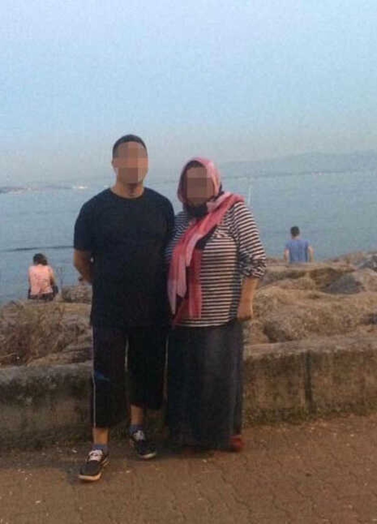 Çocuklarına Tornavida ile Şiddet Uygulayan Anne ve Babaya Hapis Cezası