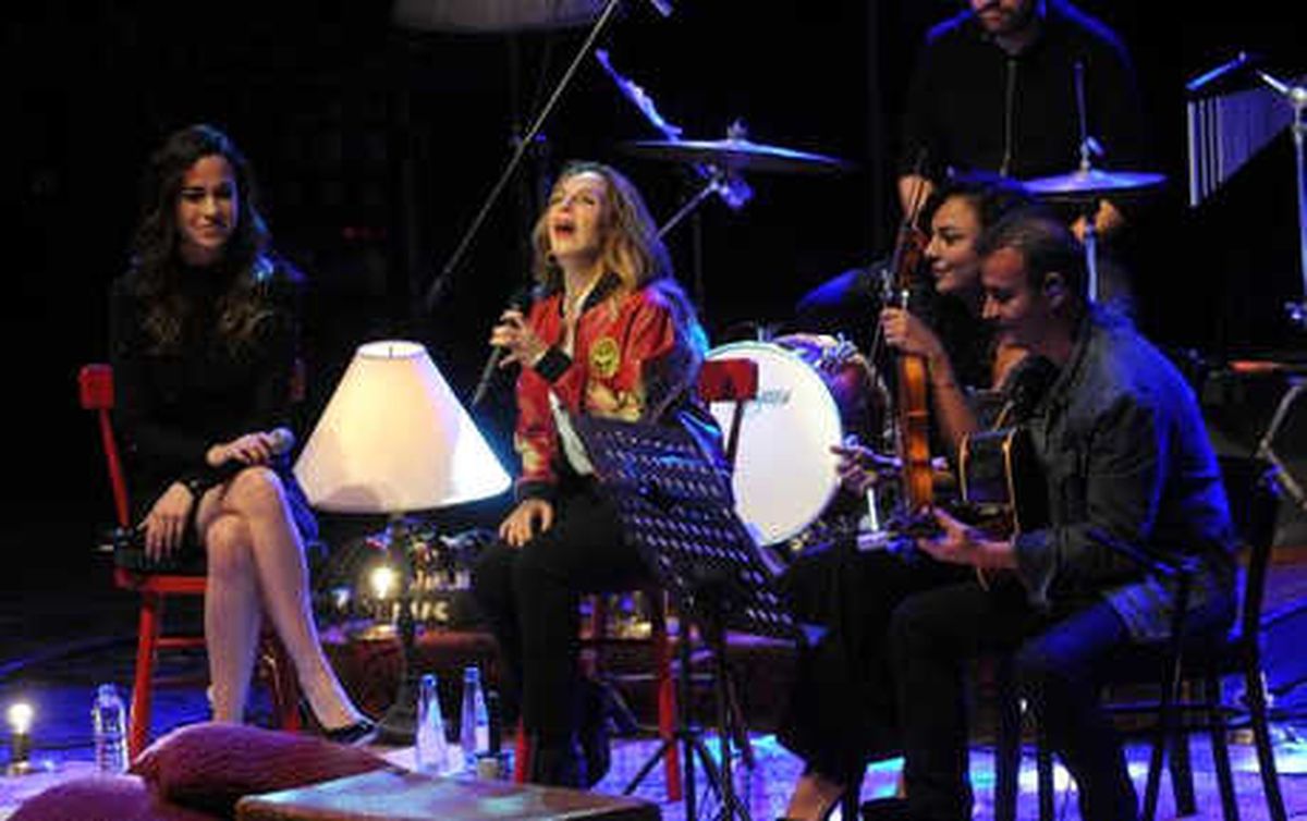 Sertab Erener Hayranlarına Unutulmaz Bir Akşam Yaşattı