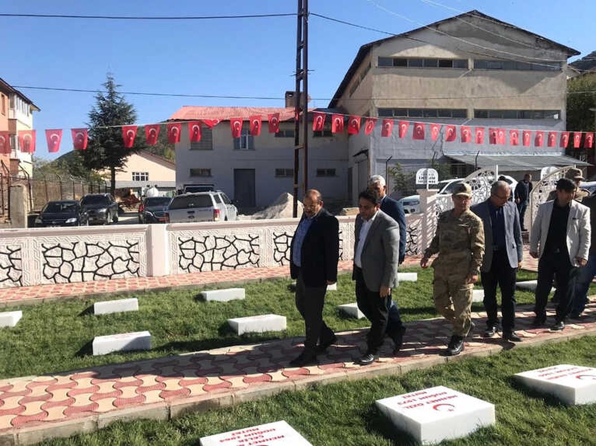 Vali Ustaoğlu\'nun Mutki Ziyareti