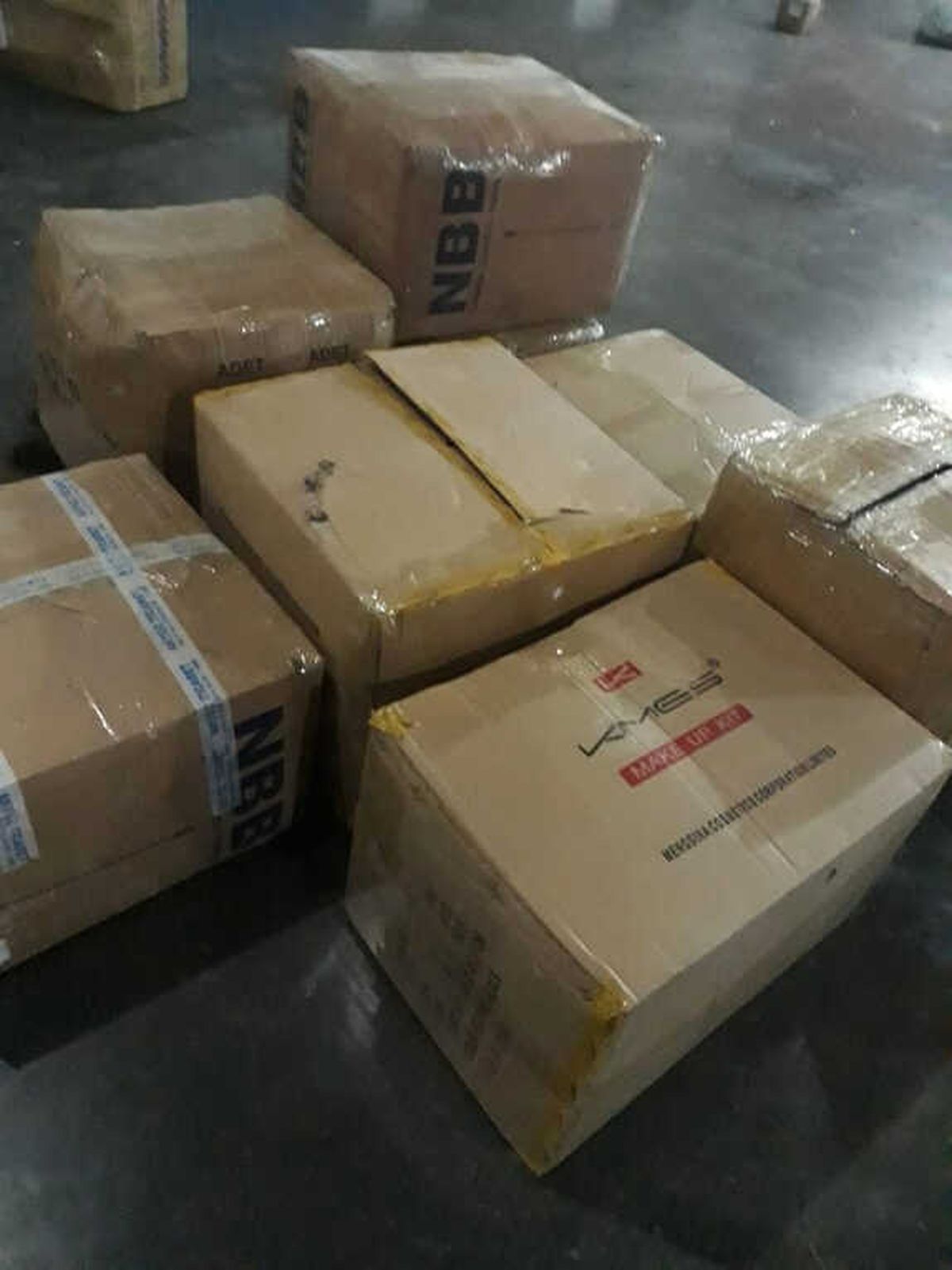Van\'da 400 Kilo Kaçak Dökme Çay Ele Geçirildi
