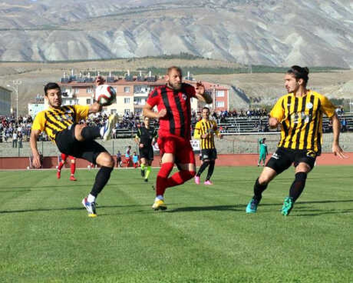 Anagold 24 Erzincanspor - Bayburt İl Özel İdare Gençlik ve Spor: 0-4
