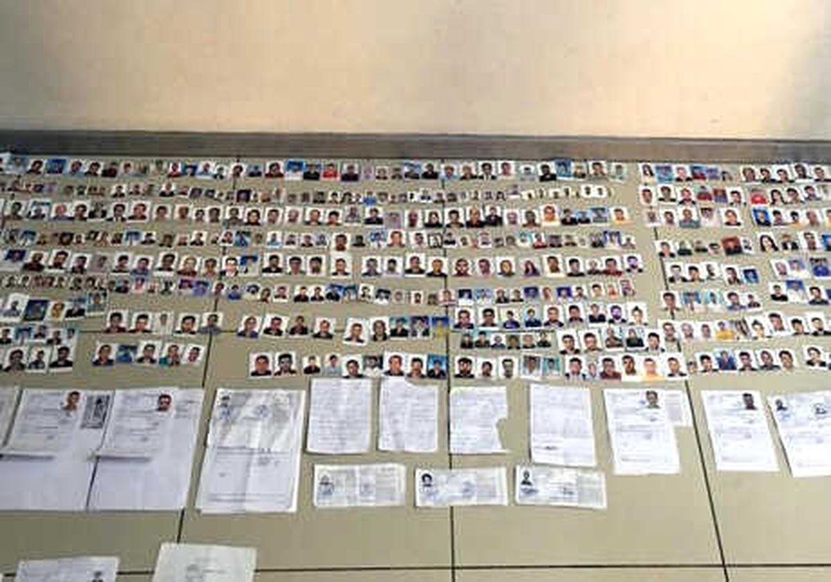 Başkasının Yerine Ehliyet Sınavına Giren 2 Kişi Tutuklandı